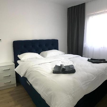 Central Аpartment Foca With Garage מראה חיצוני תמונה