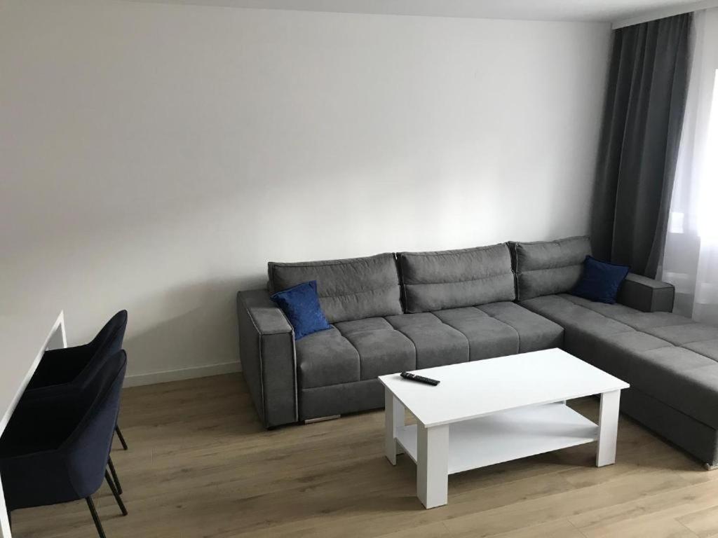 Central Аpartment Foca With Garage מראה חיצוני תמונה