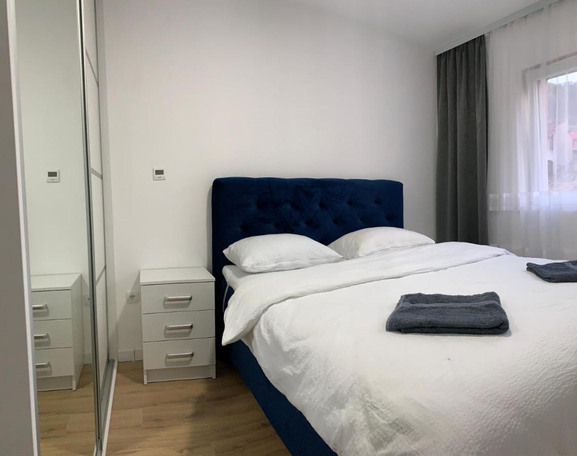 Central Аpartment Foca With Garage מראה חיצוני תמונה